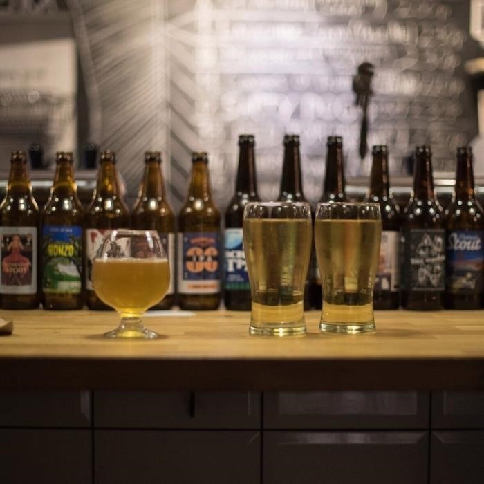 В разных уголках города насчитывается целых двенадцать заведений, в которых можно отведать эксклюзивные сорта пива.