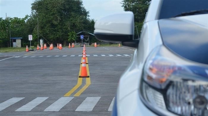 Как успешно пройти экзамен на получение водительского удостоверения в Государственной инспекции безопасности дорожного движения