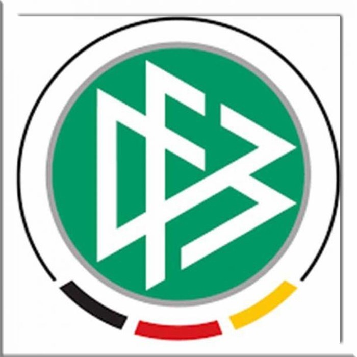 Деutschen Fußballbund, организация немецкого футбола, представляет свой уникальный логотип.