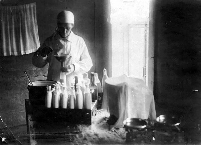 В 1937 году была открыта молочная кухня.