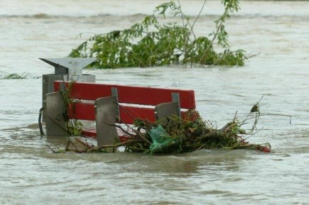 Жители Оренбурга, которые противостояли наводнению, могут быть подвержены наказанию в виде штрафов.