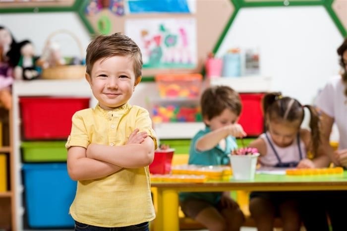 На каком возрасте детей принимают в детский сад?