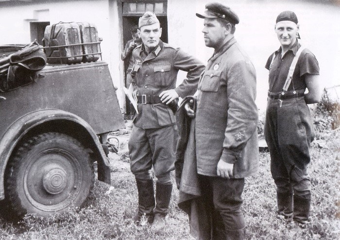 Комиссар советской эпохи перед неминуемой казнью в 1941 году