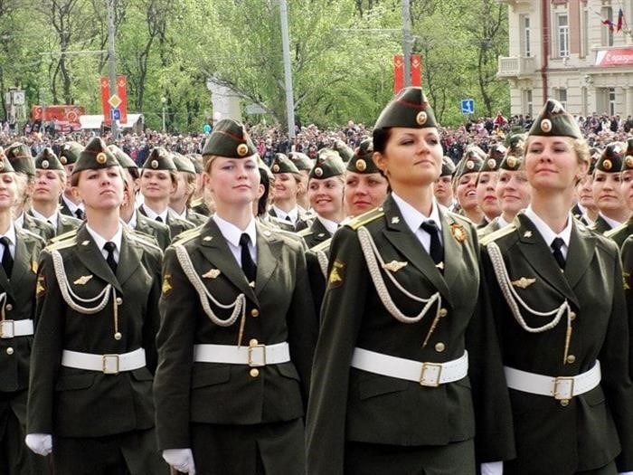 Образовательные институты, специализирующиеся на подготовке женщин к военной службе.